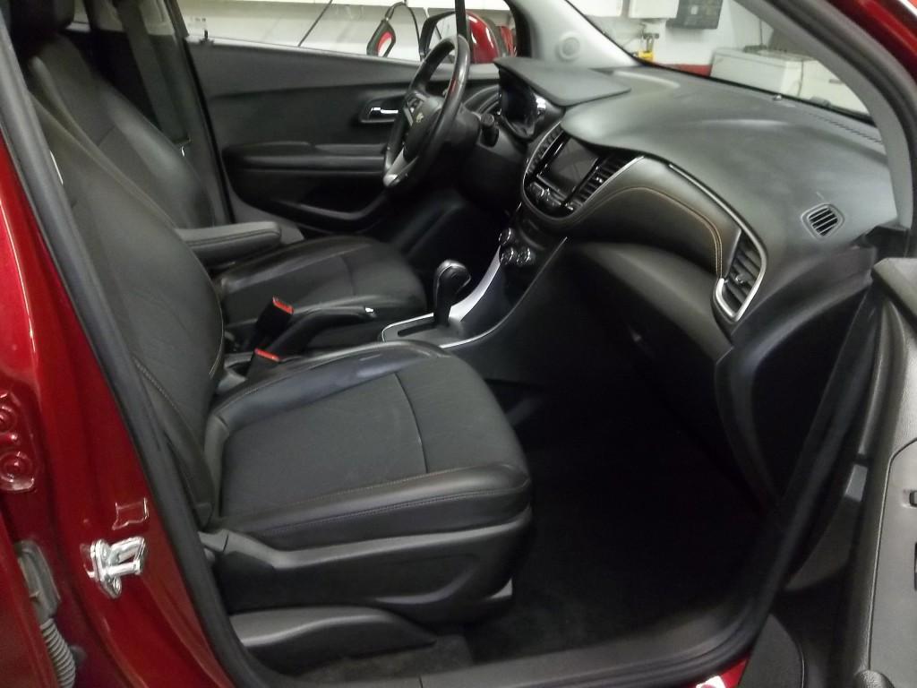 used 2022 Chevrolet Trax car, priced at $17,990