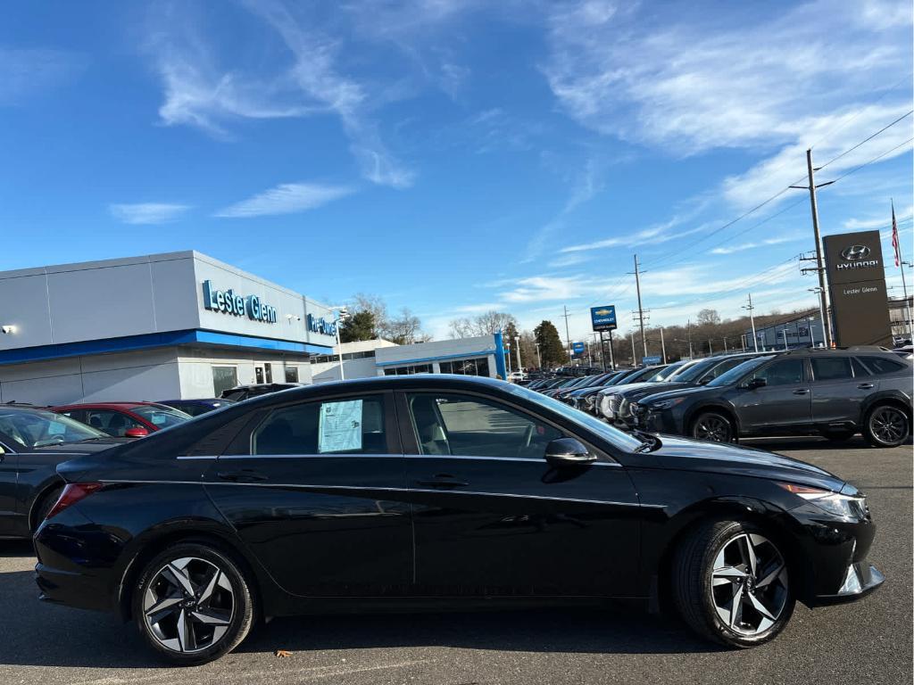 used 2022 Hyundai Elantra car, priced at $20,224
