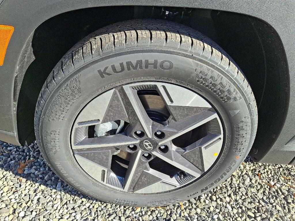 new 2026 Hyundai Tucson car, priced at $36,180