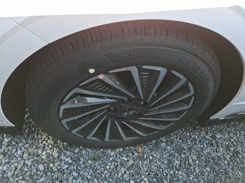 new 2026 Hyundai Sonata Hybrid car, priced at $40,405