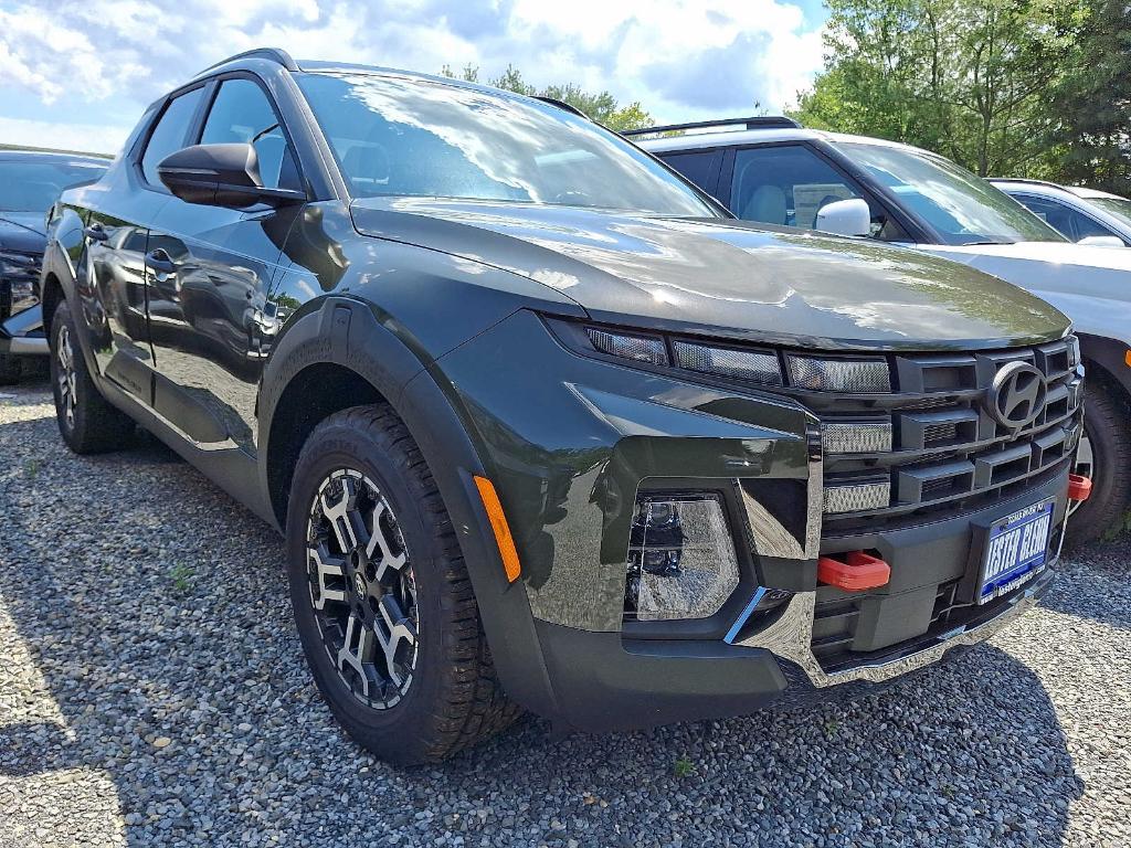 new 2025 Hyundai SANTA CRUZ car, priced at $39,381