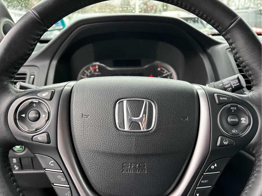 used 2018 Honda Pilot car, priced at $15,889
