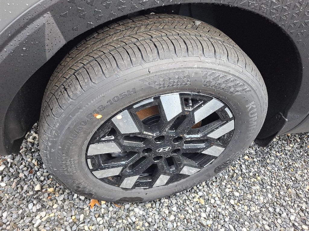 new 2026 Hyundai SANTA CRUZ car, priced at $35,125