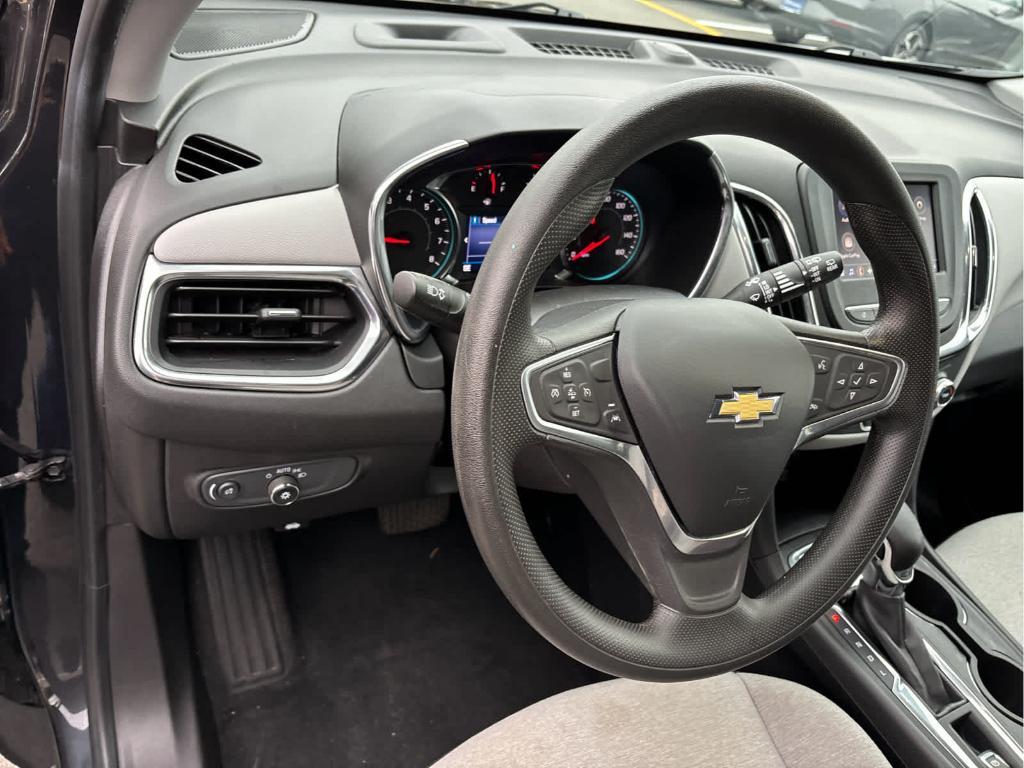 used 2022 Chevrolet Equinox car, priced at $17,999