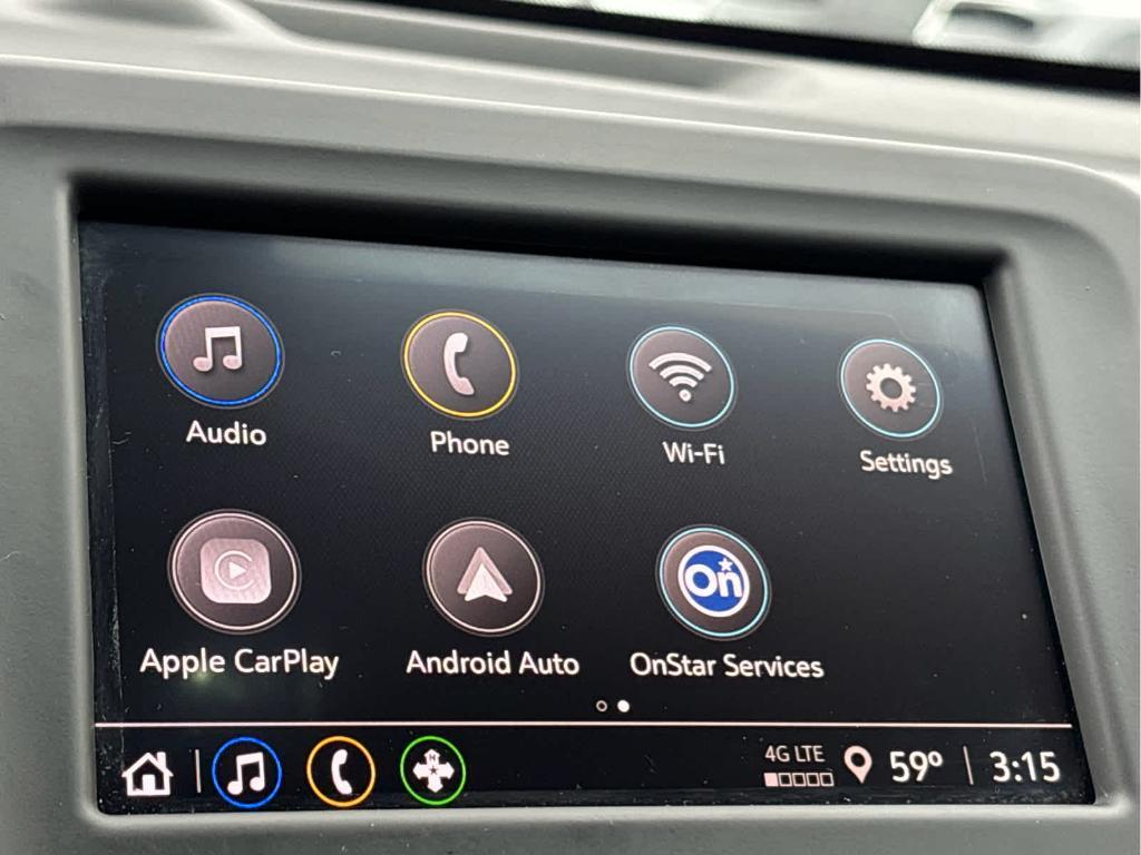 used 2022 Chevrolet Equinox car, priced at $17,999