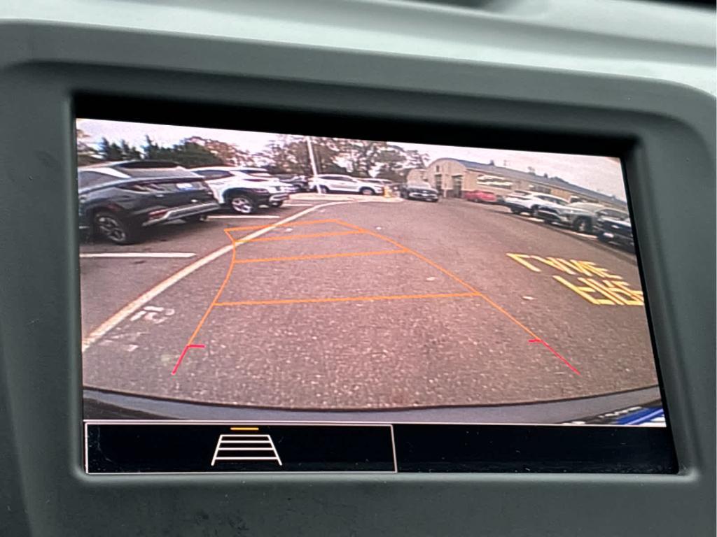 used 2022 Chevrolet Equinox car, priced at $17,999