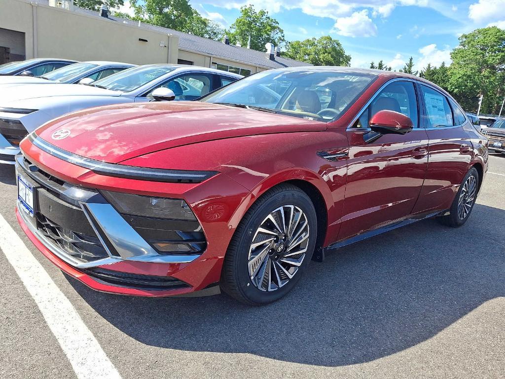 new 2026 Hyundai Sonata Hybrid car, priced at $40,511