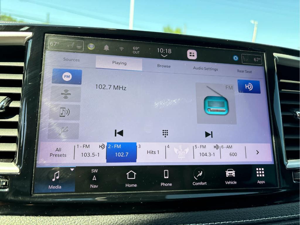 used 2023 Chrysler Pacifica car, priced at $33,144