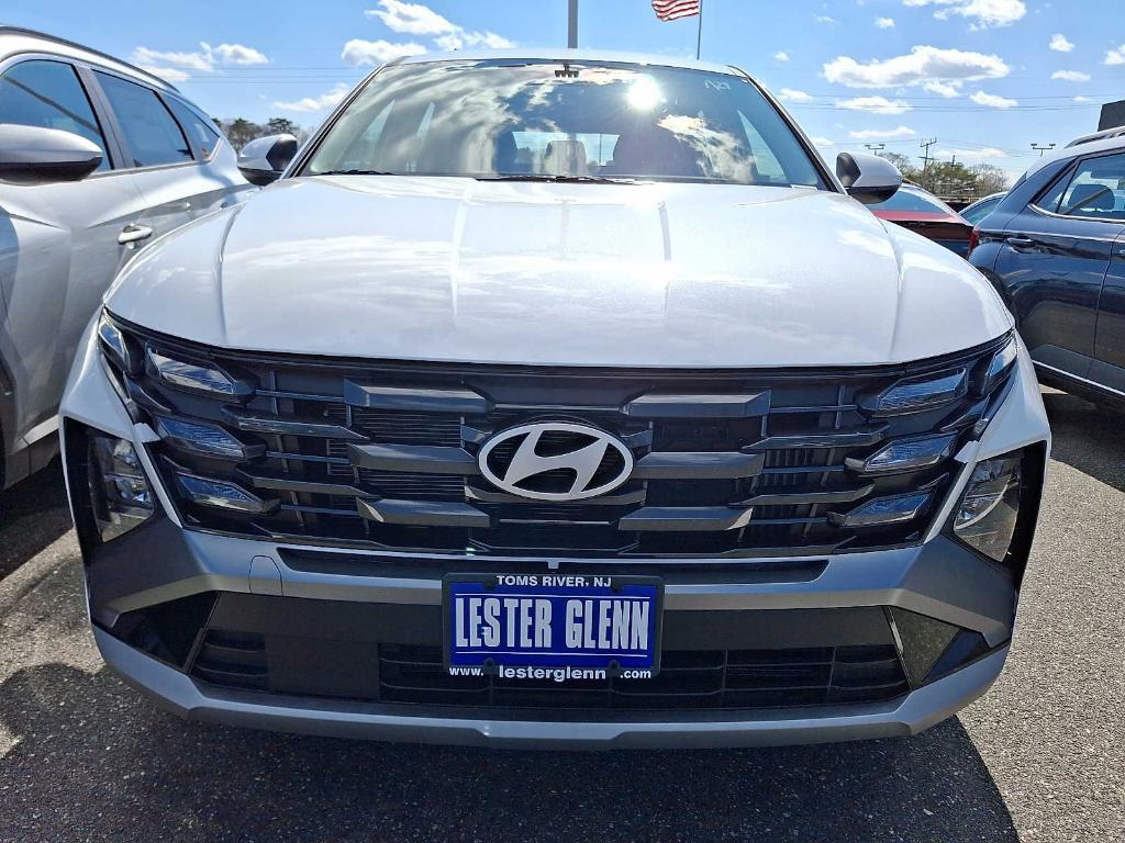 new 2026 Hyundai TUCSON Hybrid car, priced at $35,319