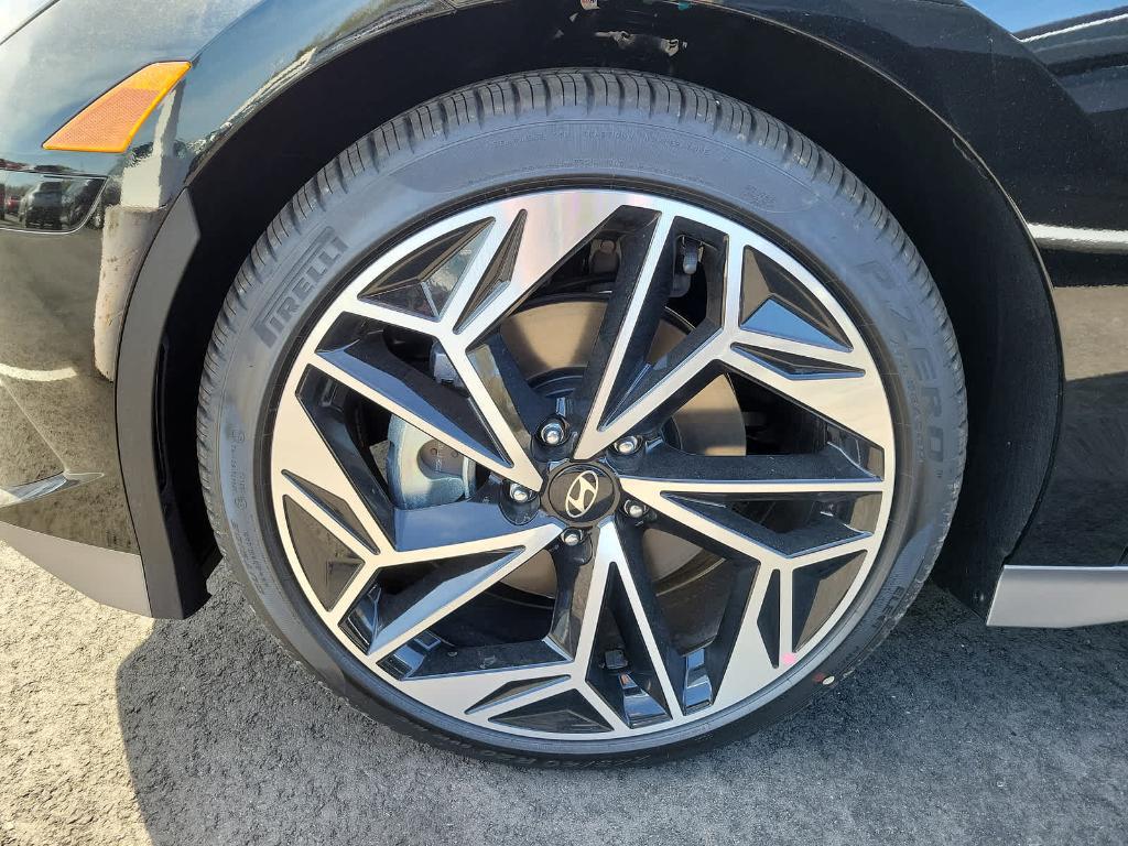 new 2023 Hyundai IONIQ 6 car, priced at $28,437