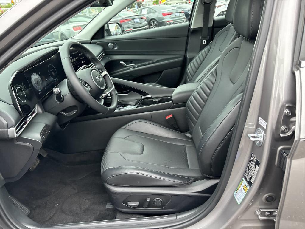 used 2023 Hyundai Elantra car, priced at $23,044
