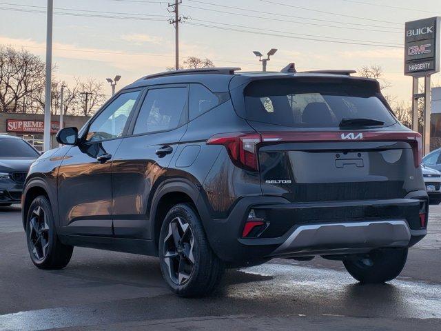 used 2025 Kia Seltos car, priced at $23,300