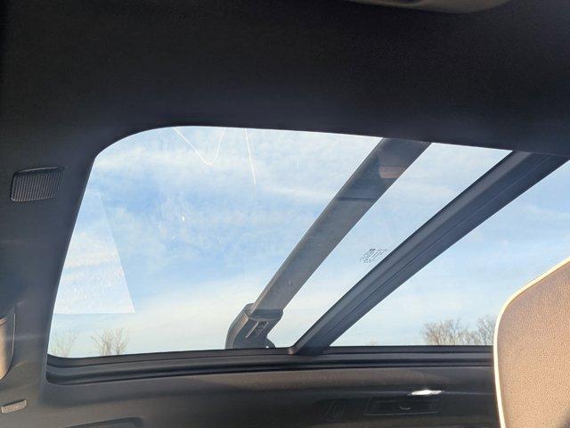 used 2023 GMC Yukon car, priced at $55,499