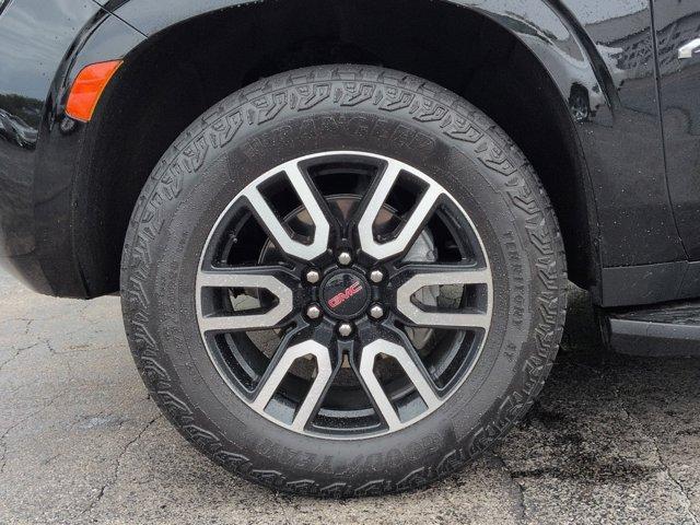 used 2023 GMC Yukon XL car, priced at $57,700