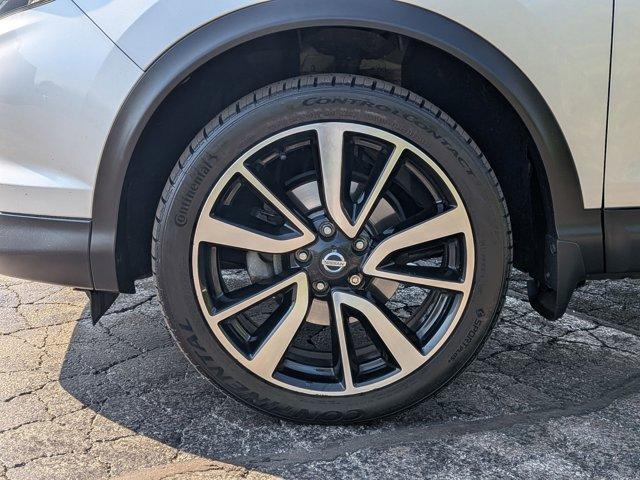 used 2017 Nissan Rogue Sport car, priced at $17,189