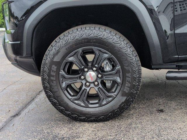 used 2024 GMC Canyon car, priced at $39,410
