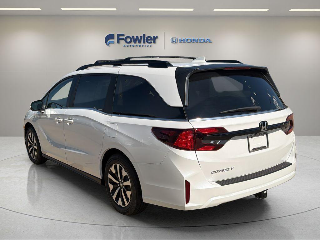 new 2026 Honda Odyssey car, priced at $45,689