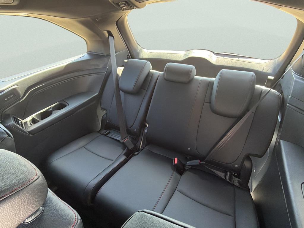 new 2026 Honda Odyssey car, priced at $44,743
