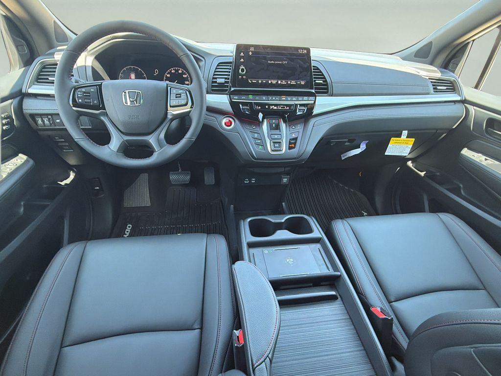 new 2026 Honda Odyssey car, priced at $45,394