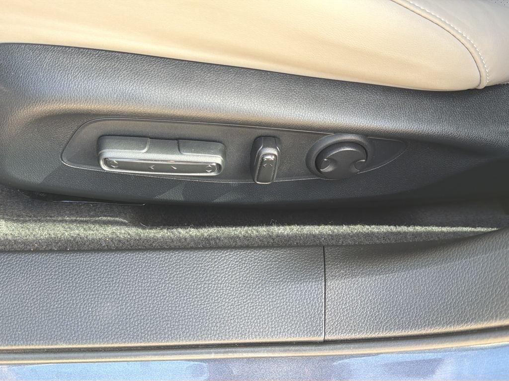 used 2025 Honda Accord Hybrid car, priced at $35,532