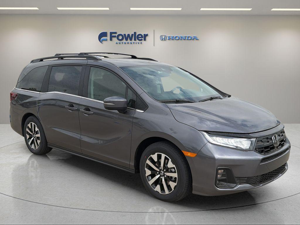 new 2026 Honda Odyssey car, priced at $45,234