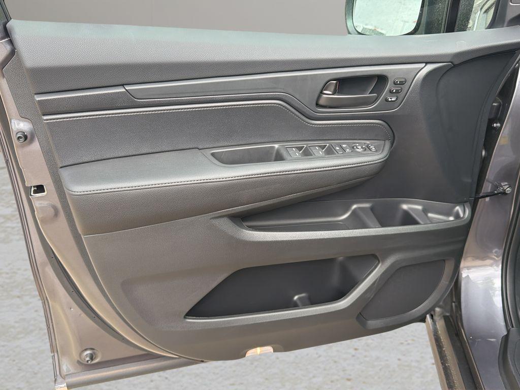 new 2026 Honda Odyssey car, priced at $45,234