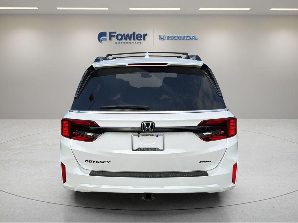 new 2026 Honda Odyssey car, priced at $46,424