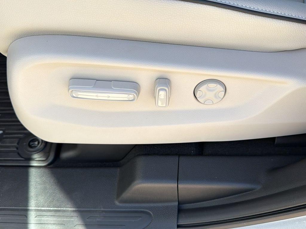 new 2026 Honda Odyssey car, priced at $48,539