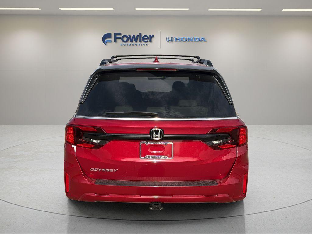 new 2026 Honda Odyssey car, priced at $45,324