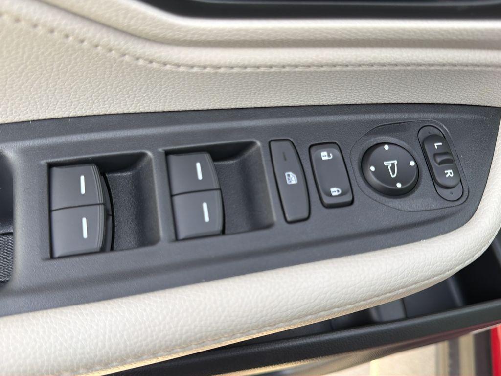 new 2026 Honda Odyssey car, priced at $45,324