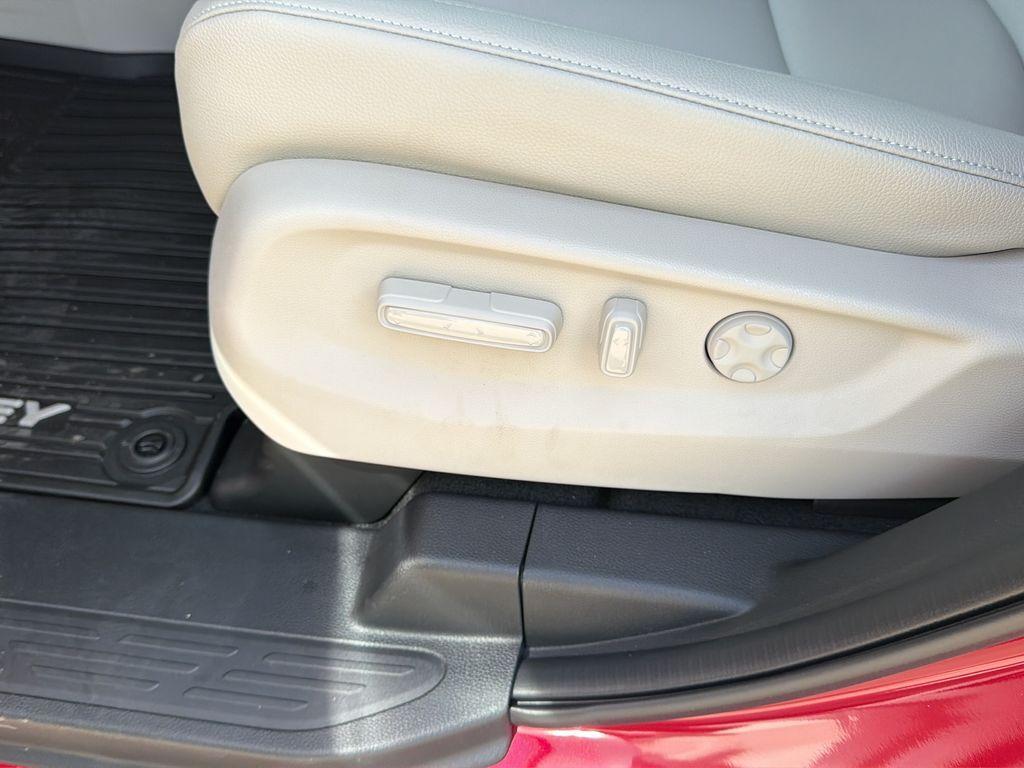 new 2026 Honda Odyssey car, priced at $45,324