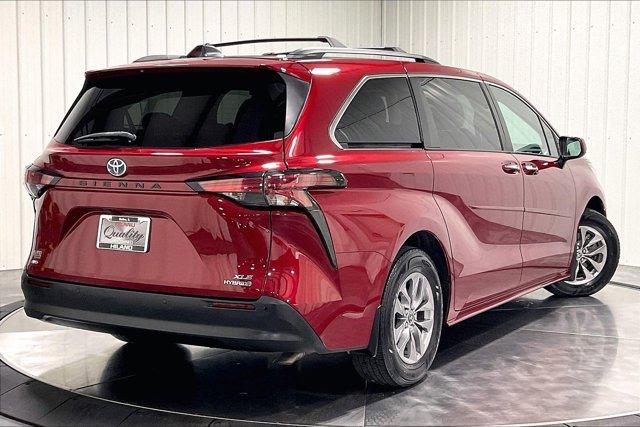 used 2022 Toyota Sienna car, priced at $33,975