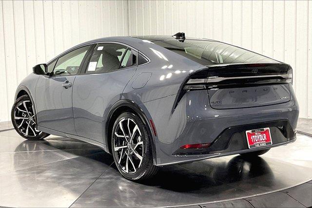 new 2026 Toyota Prius Plug-In Hybrid car, priced at $40,424