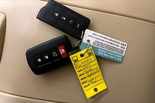 used 2017 Toyota Highlander car, priced at $21,975