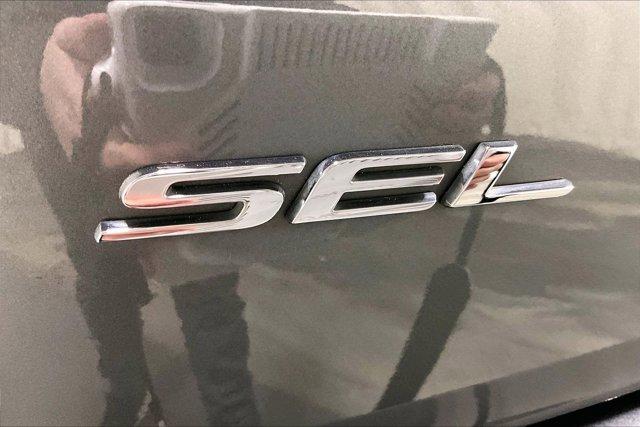 used 2024 Ford Edge car, priced at $24,975