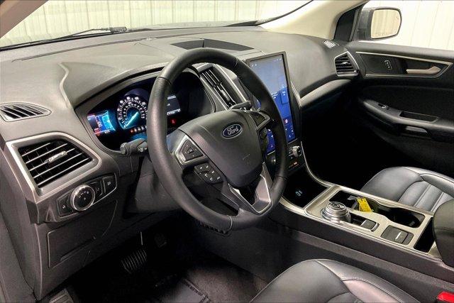 used 2024 Ford Edge car, priced at $24,975