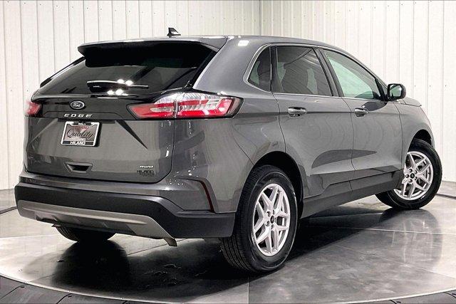 used 2024 Ford Edge car, priced at $24,975
