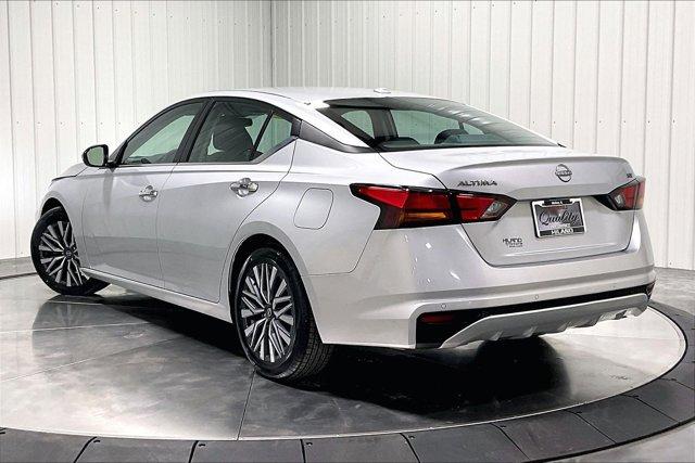 used 2023 Nissan Altima car, priced at $20,975