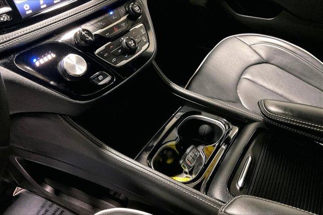 used 2025 Chrysler Pacifica car, priced at $38,975