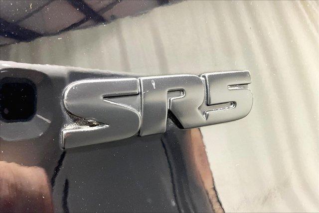 2019 Midnight Black Toyota 4Runner