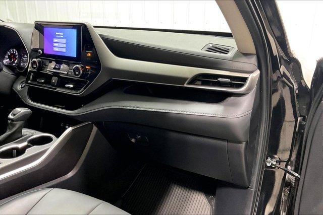 used 2024 Toyota Highlander car, priced at $42,975