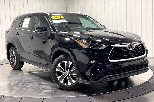 used 2024 Toyota Highlander car, priced at $42,975