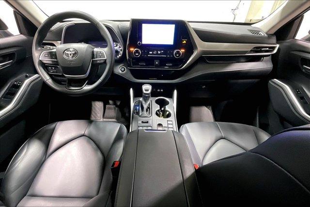used 2024 Toyota Highlander car, priced at $42,975