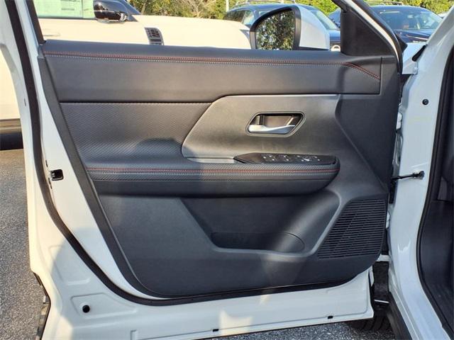 new 2025 Nissan Kicks car, priced at $25,543