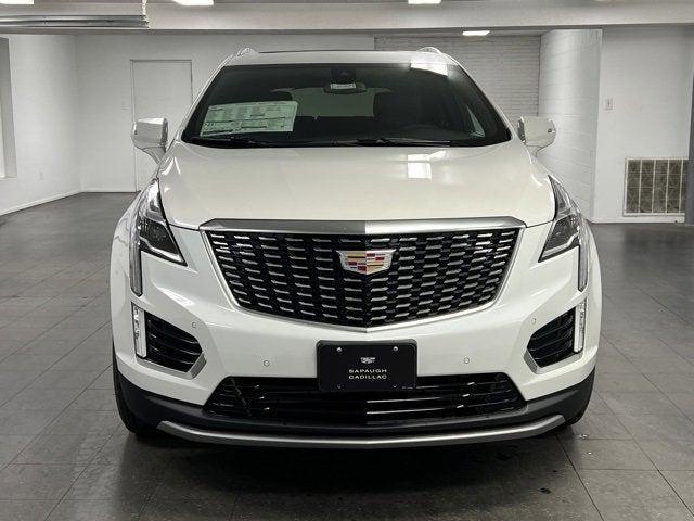 new 2025 Cadillac XT5 car, priced at $55,074