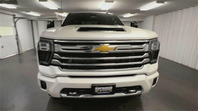 new 2025 Chevrolet Silverado 2500 car, priced at $83,327