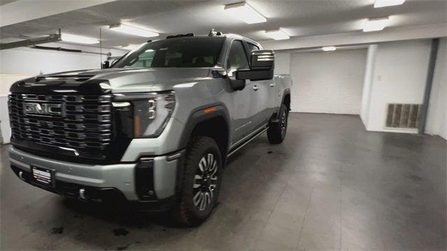 new 2025 GMC Sierra 3500 car, priced at $95,765