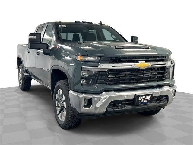 new 2025 Chevrolet Silverado 3500 car, priced at $72,241