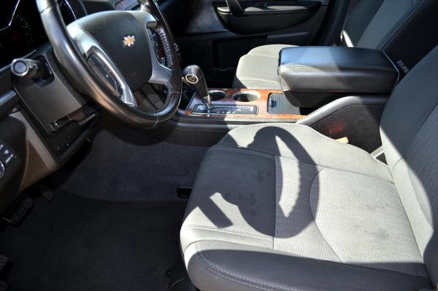 used 2014 Chevrolet Traverse car, priced at $11,991