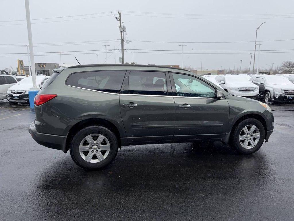 used 2011 Chevrolet Traverse car, priced at $4,950